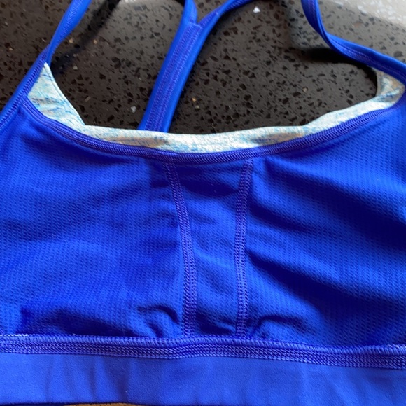 Adidas sports bra - Picture 6 of 6